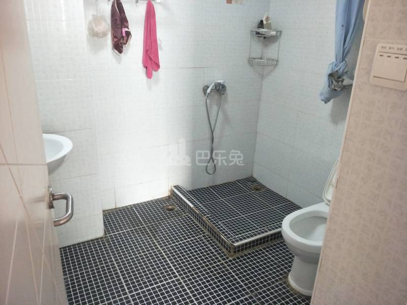 花桥裕花园8693876卫生间图11