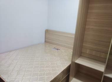 富山路二街13号 2室1厅1卫