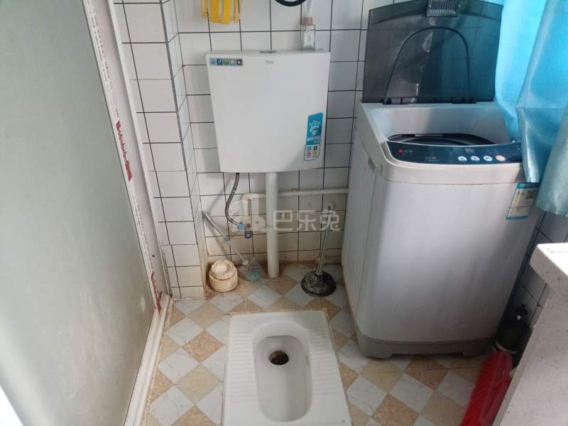 沙河荔园新村8729911卫生间图5