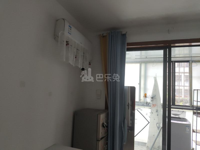 绿地康桥新苑8736077卧室图1