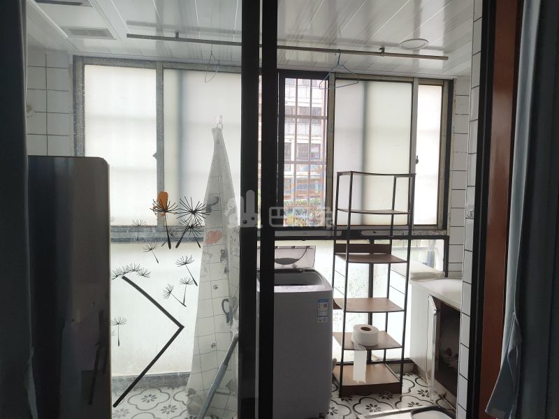 绿地康桥新苑8736077卧室窗户图7