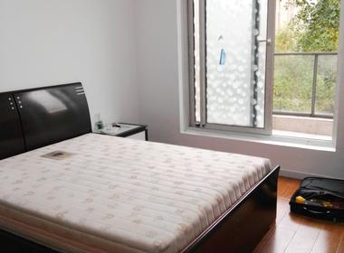 滴水湖馨苑北区 3室2厅1卫