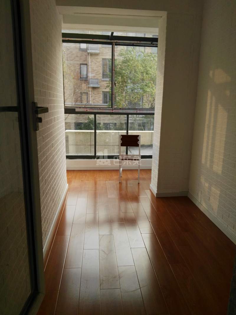 滴水湖馨苑北区8742528卧室图1