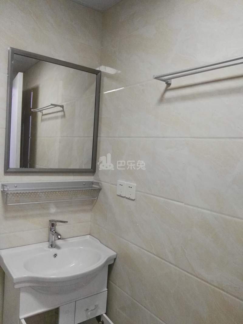 滴水湖馨苑北区8742528卧室图9