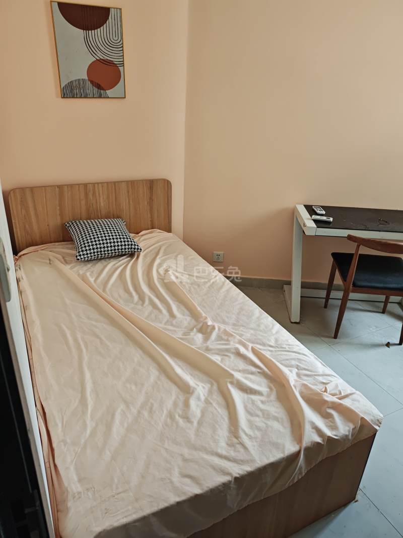 深南花园8744657卧室图0