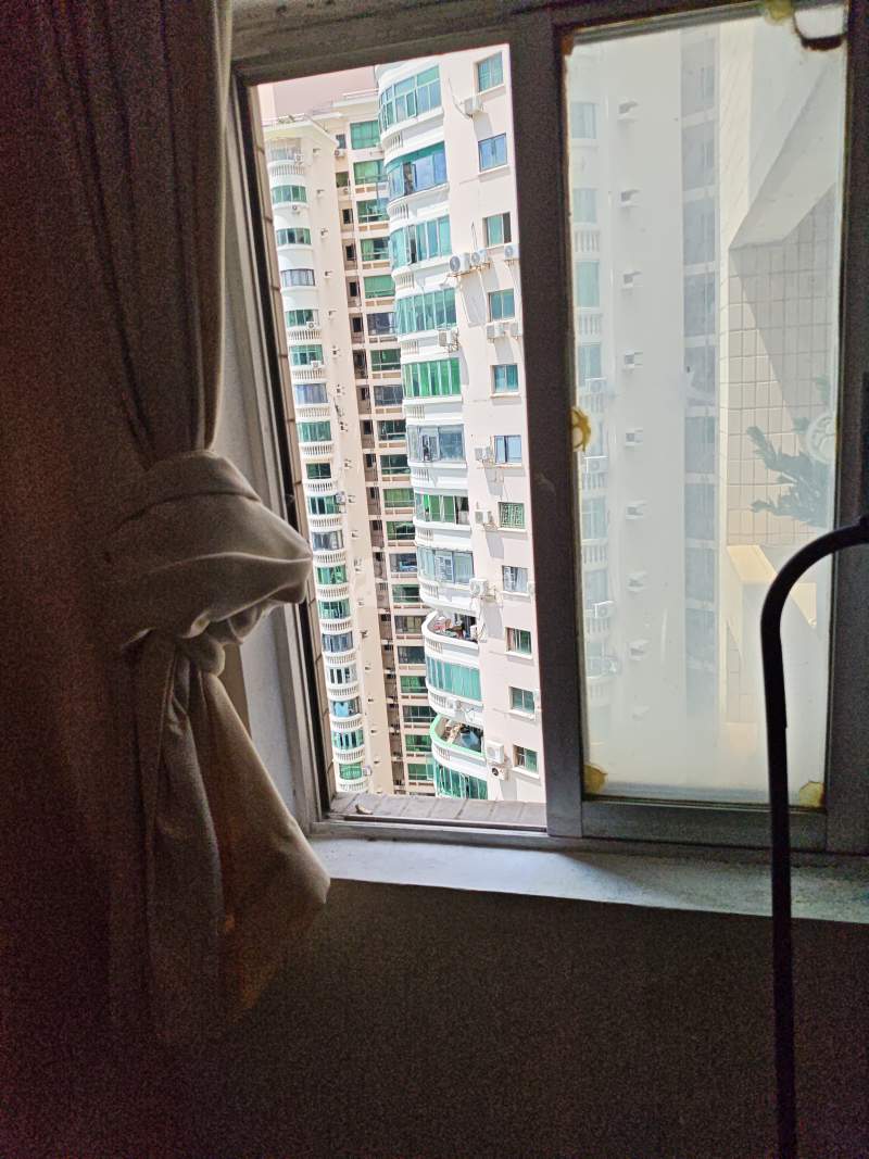 深南花园8744657卧室窗户图14