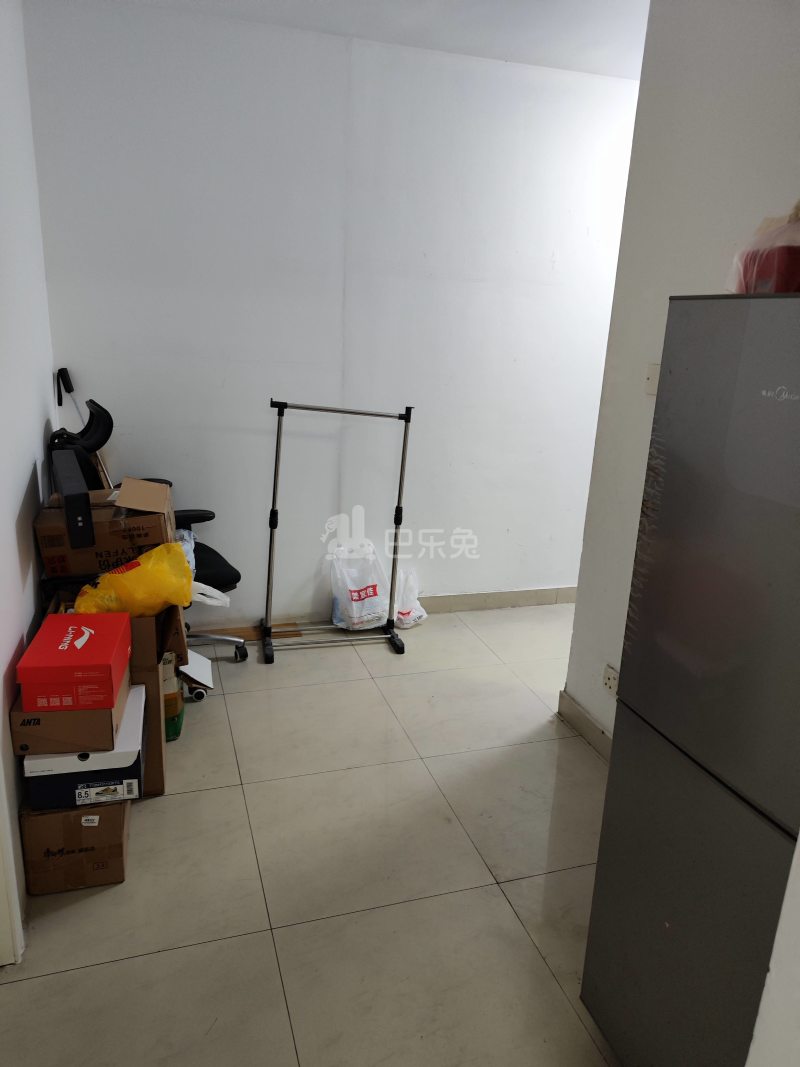 深南花园8744657客厅图4