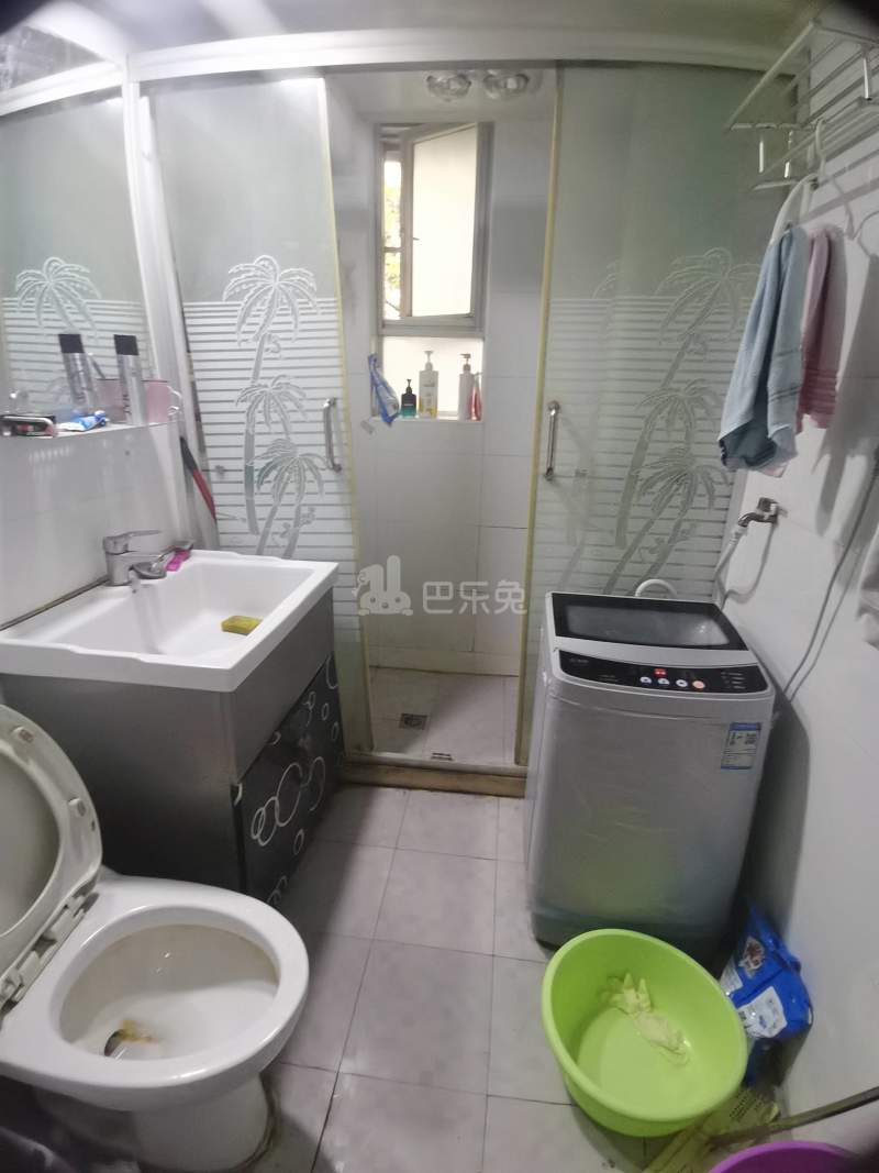 何家宅小区（中山北一路131弄）8753184卫生间图16