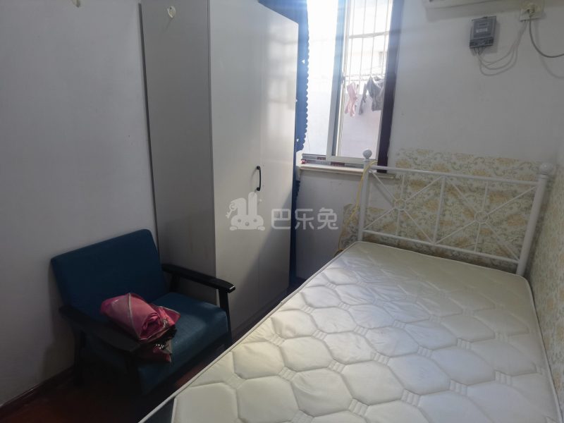 何家宅小区（中山北一路131弄）8753184卧室图0