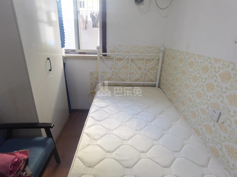 何家宅小区（中山北一路131弄）8753184卧室图1