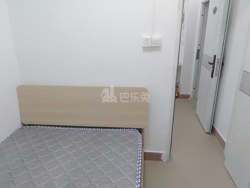 嘉禾望岗联边彭上新村南八巷9号8758970卧室图2