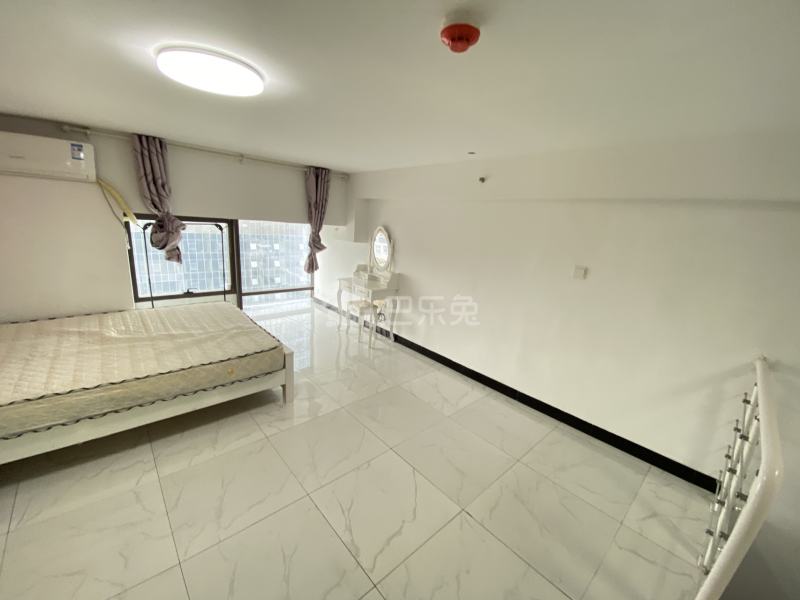 越洋国际8761974卧室图1