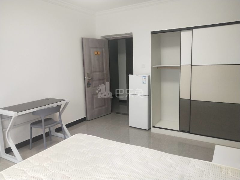 潼港七村怡心苑8765592卧室图6