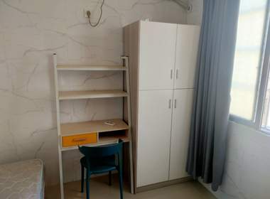 望岗西岭路六巷17号 1室1厅1卫