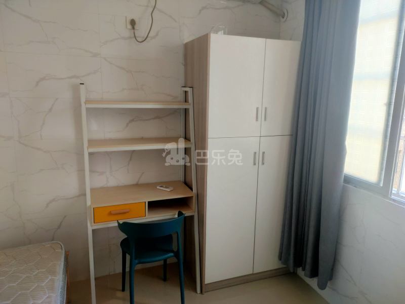 望岗西岭路六巷17号8766128卧室图2