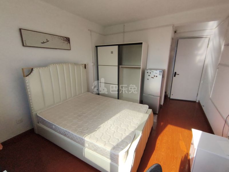 崧泽华城秀景苑3期8766320卧室图2