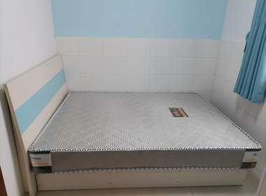 江夏东一路一巷3号 2室1厅1卫