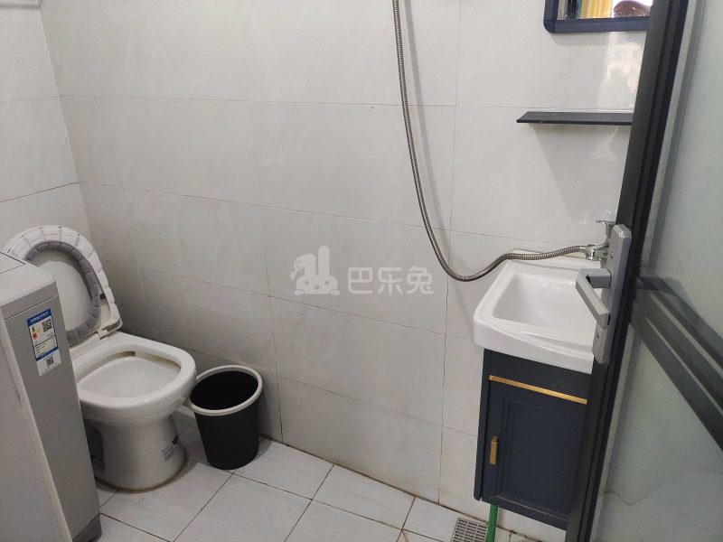 沁源公寓8772928卫生间图5