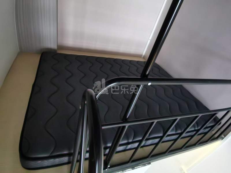 和澳青年社区大地店（棠下涌东路306号G栋）8778877卧室图1