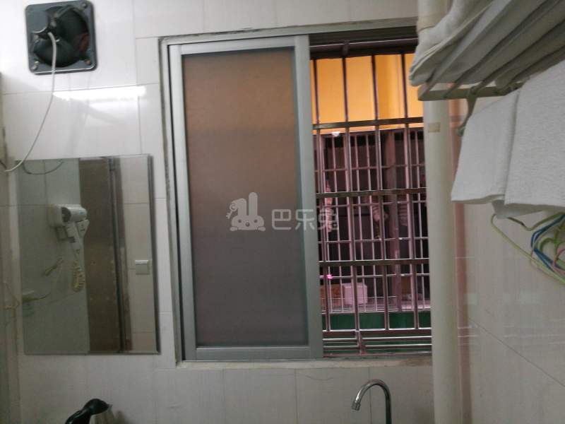 天豪公寓（车陂西华新村南三巷2号）8778994卧室窗户图7