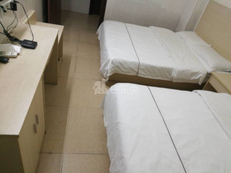 天豪公寓（车陂西华新村南三巷2号）8778994卧室图3