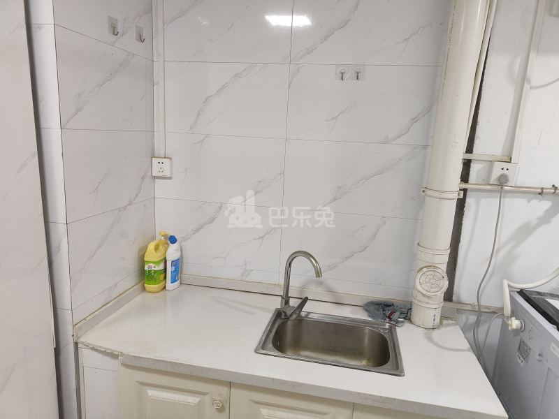 兴议家园8780675厨房图4