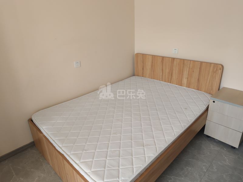 巷佳华苑1期8781119卧室图2