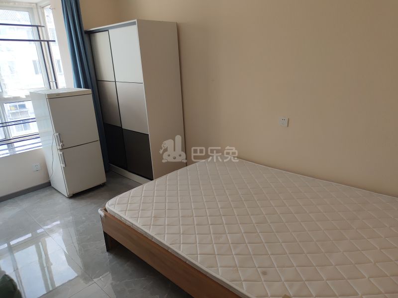 巷佳华苑1期8781119卧室图0