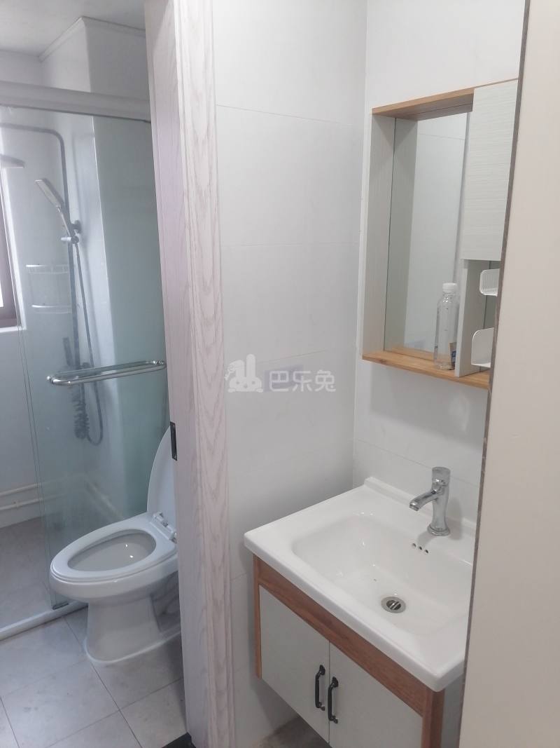 佘北家园康桂苑8787501卫生间图11