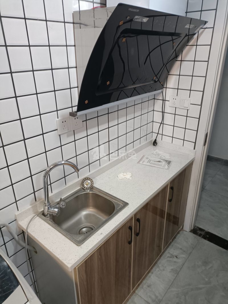 湖头陈花苑8789978厨房图4