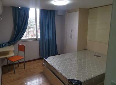 海珠区泰沙路24～26号 1室0厅1卫