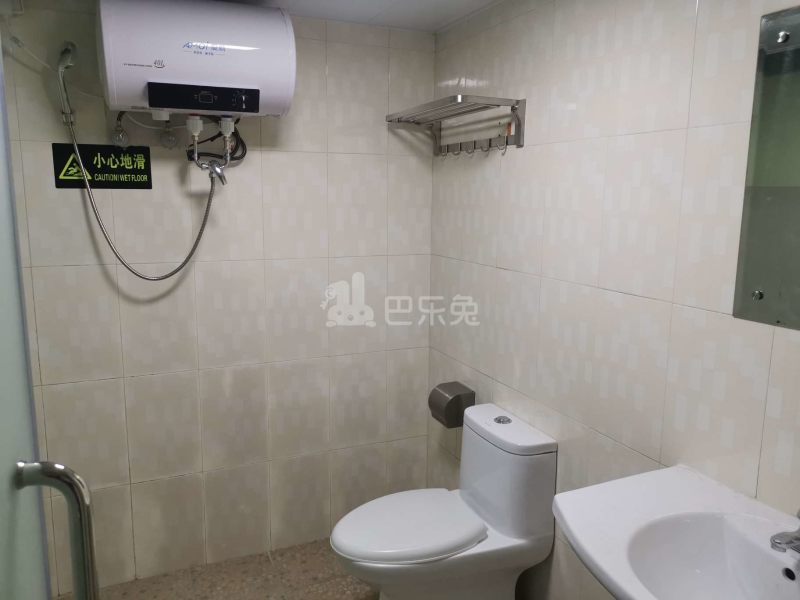 海珠区泰沙路24～26号8811999卫生间图2