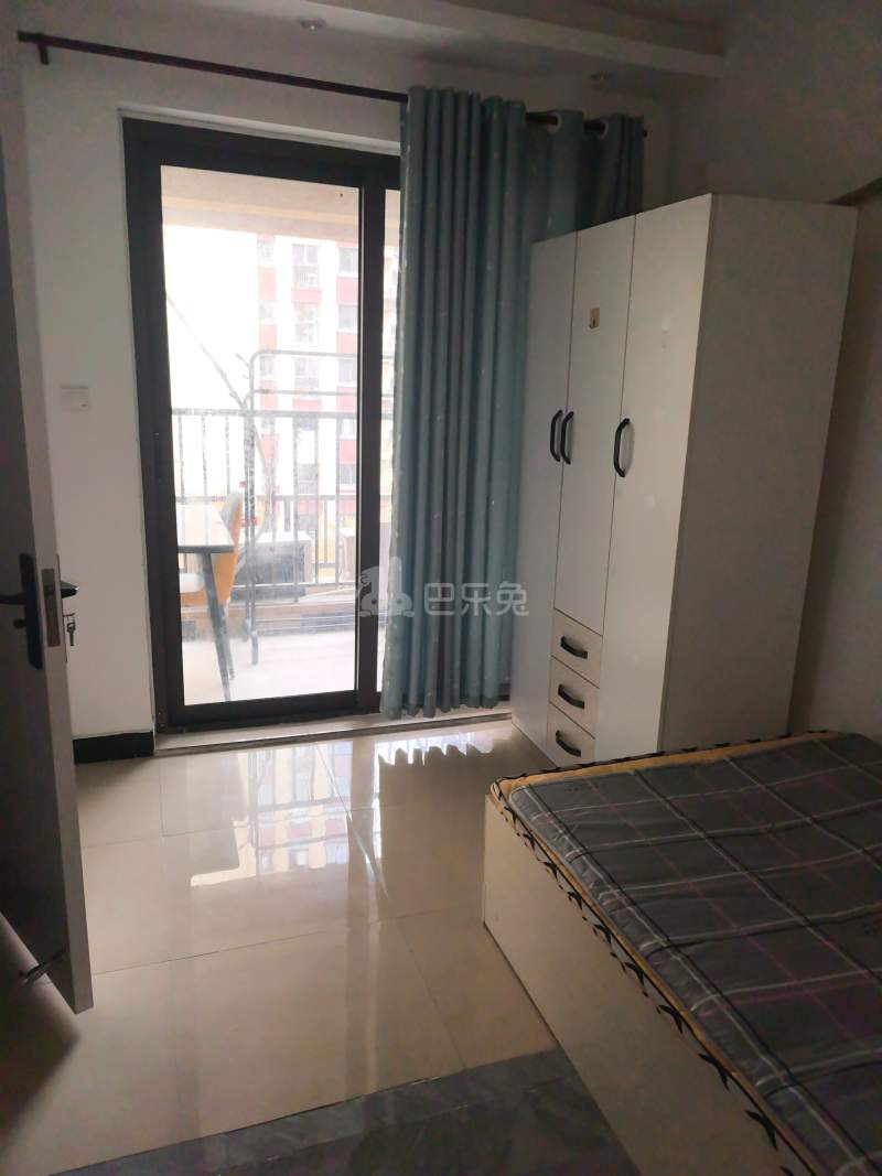 祁秀雅苑8815256卧室图4