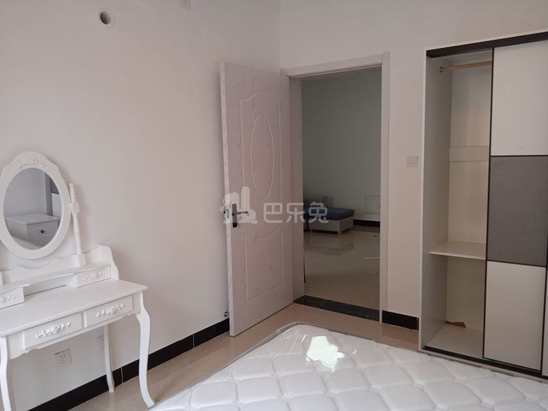 祁秀雅苑8820103卧室图3