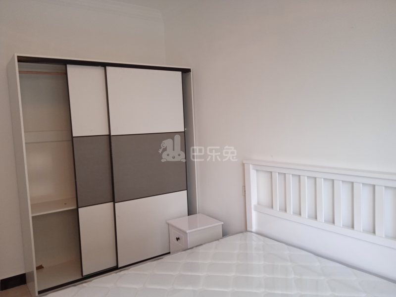 祁秀雅苑8820103卧室图2