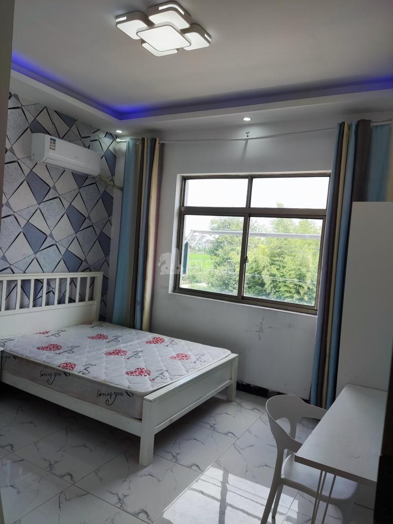 新卫村（民房）8825086卧室图0