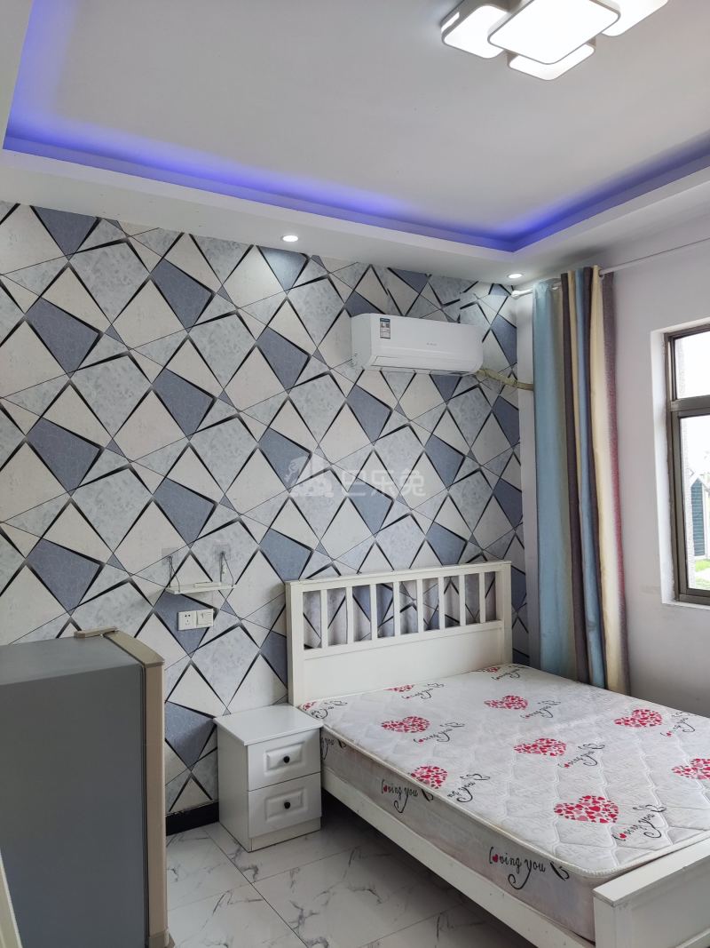 新卫村（民房）8825086卧室图1