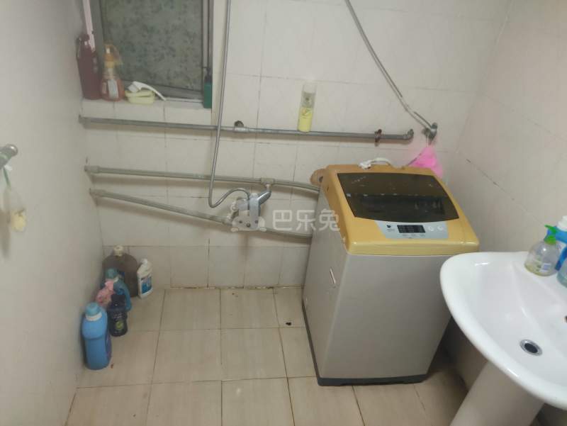 深南花园2073177卫生间图12