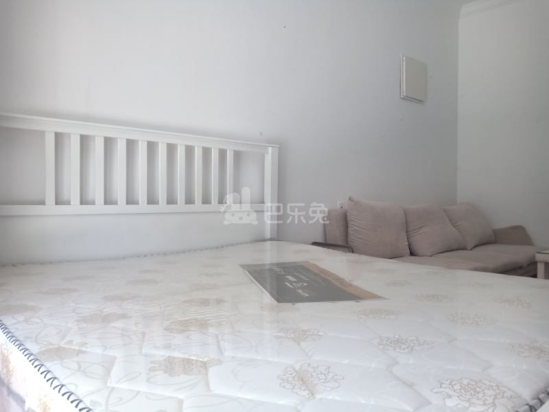 保利铃兰公馆8831239卧室图1