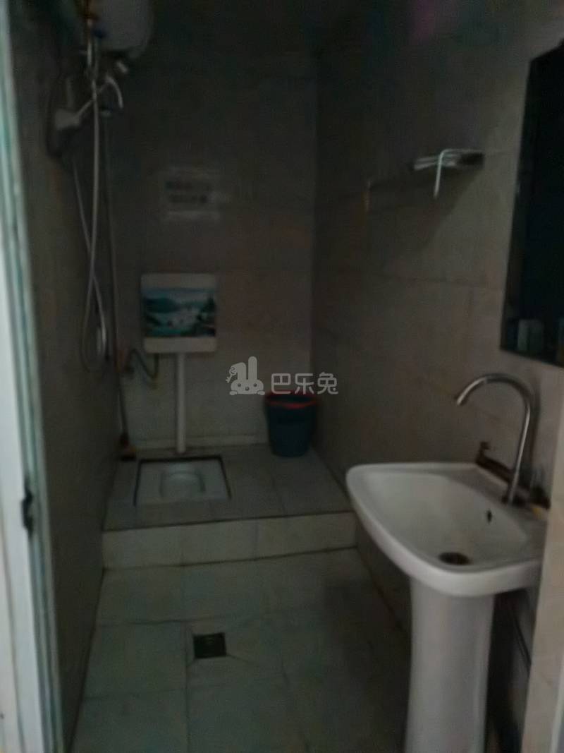 阳光郡3583569卫生间图5