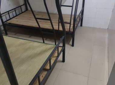 南山村 1室0厅1卫