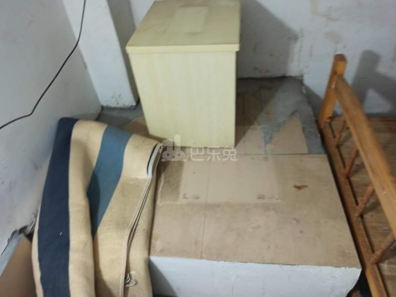 江夏东五巷6号8836678卧室图5