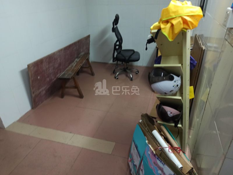 江夏东五巷6号8836678客厅图8