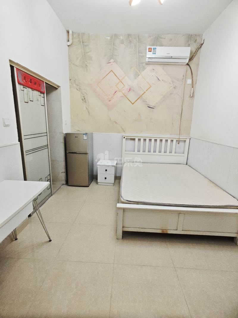 西郊家园（青浦）8840141卧室图0