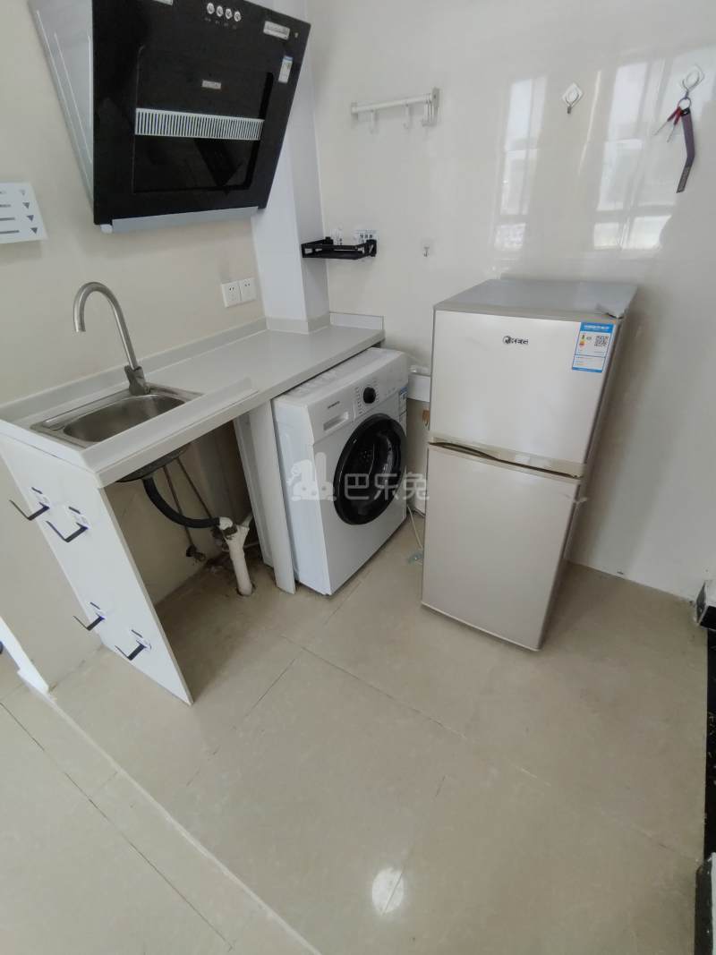 西郊家园（青浦）8840160厨房图4