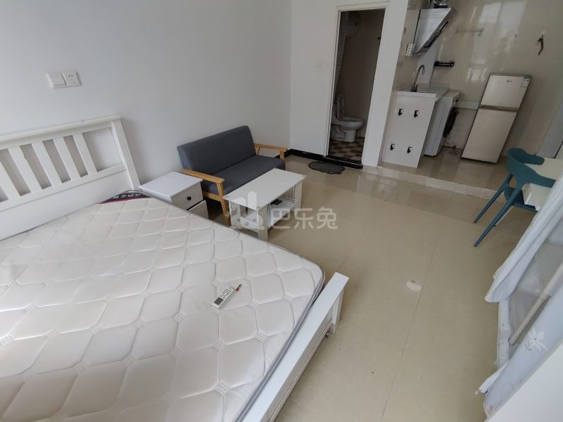 西郊家园（青浦）8840160卧室图2