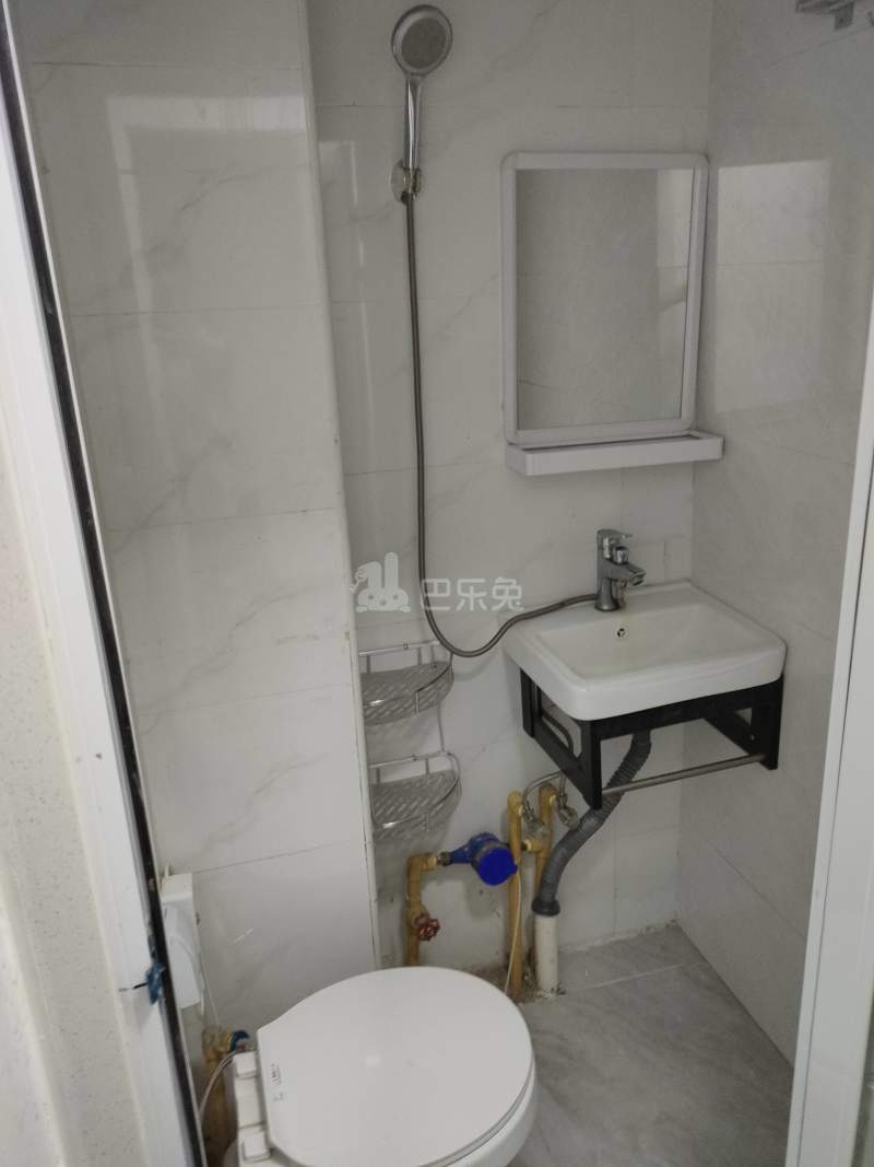 西郊美德苑8841233卫生间图8