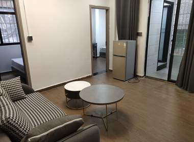 下元岗西大街4号之一 2室1厅1卫