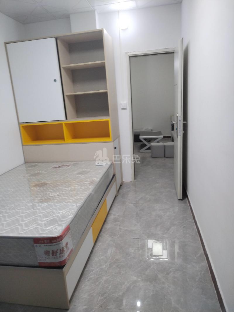 棠下东三街33号8860111卧室图1