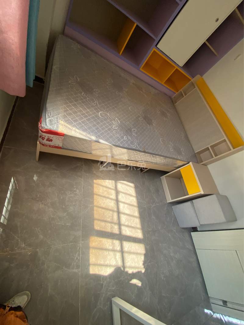 棠下东三街33号8860123卧室图5